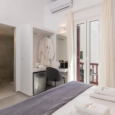 Sunset Paraportiani 3*