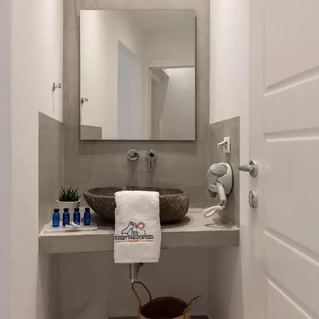 Sunset Paraportiani 3*